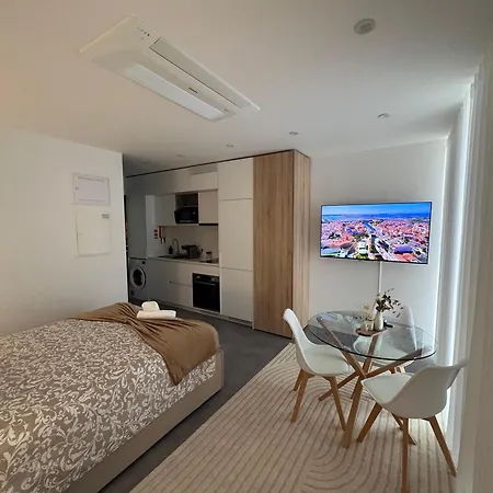 Comfort Avenue * Αβέιρο