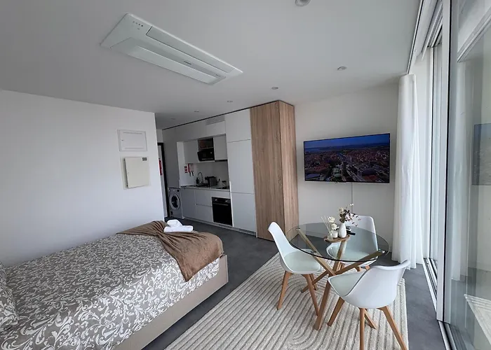 Comfort Avenue * Авейру